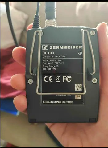 Sennheiser ew 100 g3 - portable wireless mic