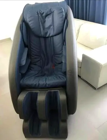Full Body Massage Chair - Comfortable Recliner with Foot/Calf Massage
