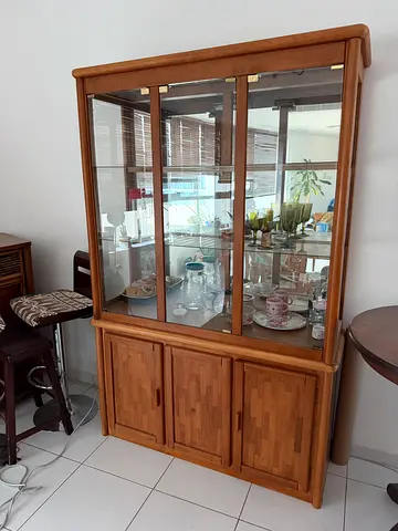 Glass cabinet with mirror background