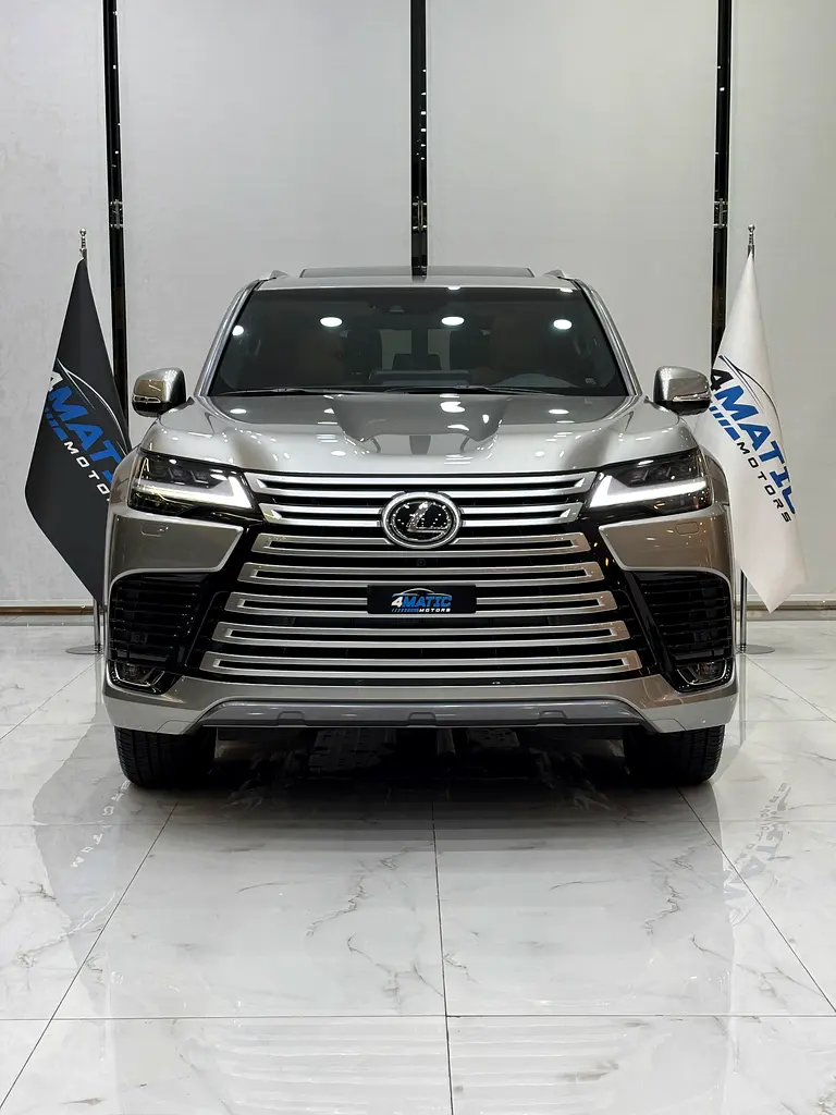 Lexus LX-Series 2024 — photo 1 of 16