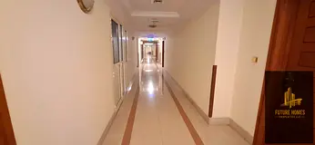 Lavish 2bhk with free parking on prime location