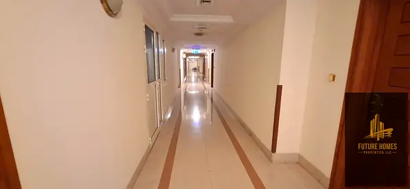 Lavish 2bhk with free parking on prime location