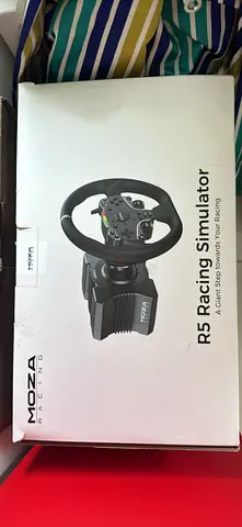 Moza R5 Racing Wheel (like Brand New in Box) -PC Compatible. Includes formula Wheel mod (300 value)
