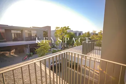 Exclusive Smart Living Home Inspired by Natural Landscapes | Resale
