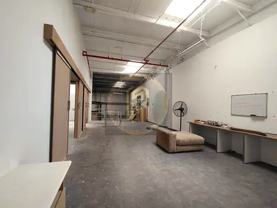 2863 sqft with One month grace period
