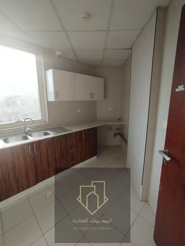 🏡 **شقة غرفتين وصالة للإيجار في الحميدية – موقع مميز وسعر مناسب**