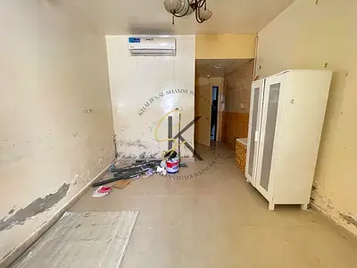 🌟 Spacious Unfurnished Studio | 450 Sqft | Prime Location in Muwailah Commercial – Sharjah 🏡✨