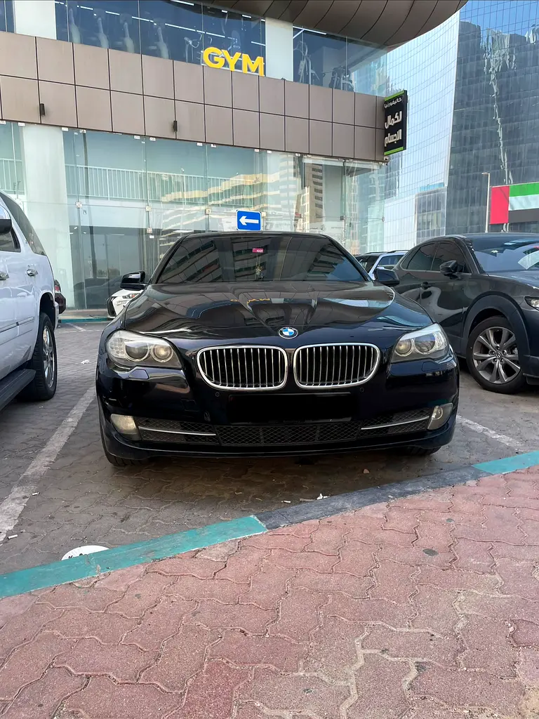 BMW 5-Series 2013 — photo 1 of 11