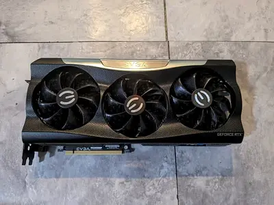 3080 EVGA GeForce RTX Triple-Fan Graphics Card