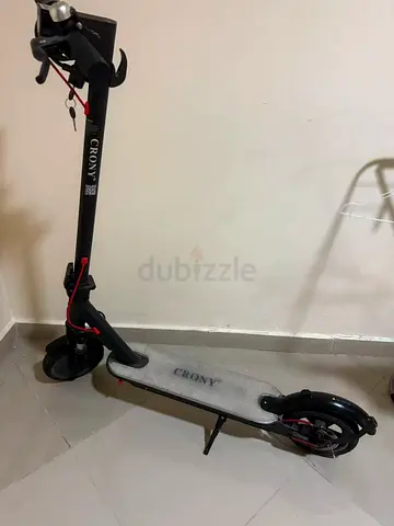 Crony Electric Scooter - Foldable Commuter Scooter in Good Condition