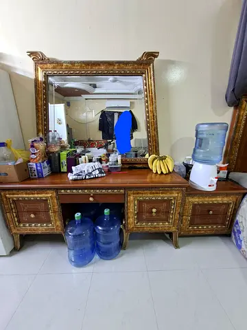 Beds set dressing table