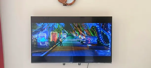 Hisense LED TV