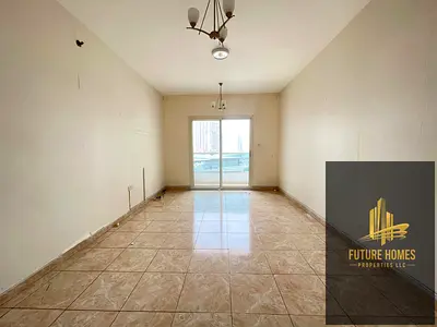 Huge 2bhk with parking free with wardrobes on prime location