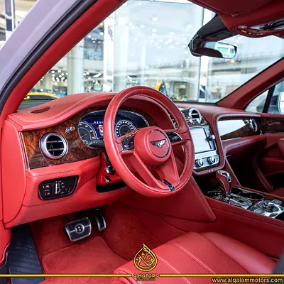 صورة مصغرة 10 لـ 2018 Bentley BENTAYGA