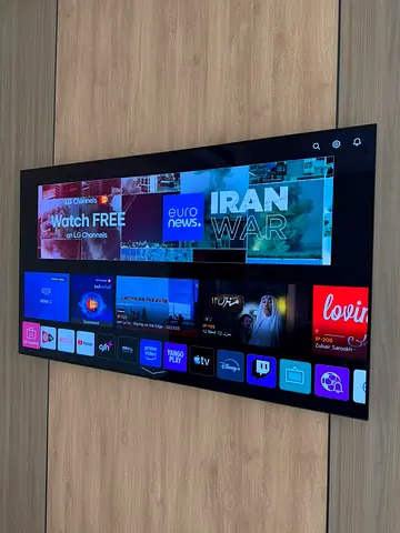 65- inch LG Smart Oled in perfect condition