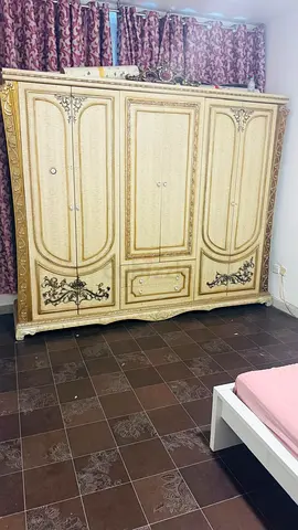 6 door wooden cupboard