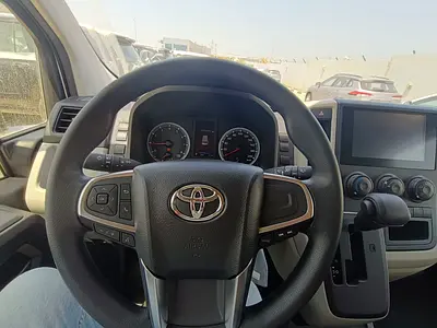 2026 Toyota HIACE 照片 7
