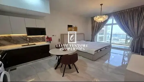 TENANTED | FULLY FURNISHED | POOL VIEW