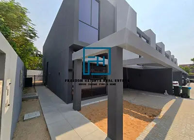 4BR Corner Townhouse with Majlis | Large Plot | Freehold | Sequoia – Masaar