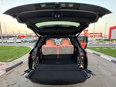 صورة 6 لـ 2025 LYNK & CO 900
