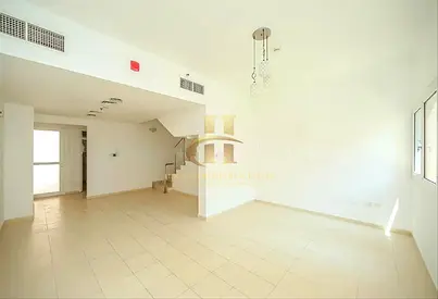 4 BHK + Maid room | Spacious | Street view