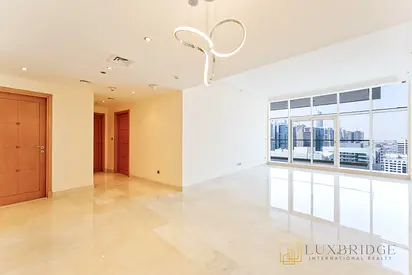 Vacant | Unfurnished | Marina View