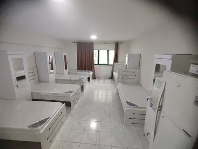 Fully Furnished Bed Space For Girls...