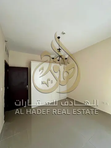 🔥 فرصة مميزة للإيجار في الشارقة – المجاز 2 🔥  متاح الآن شقة **غرفتين وصالة ** بتصميم عصري ومساحة ممتازة 👌  ✨ المميزات: ✔️ بناء حديث 🏢 ✔️ تشطيبات ر