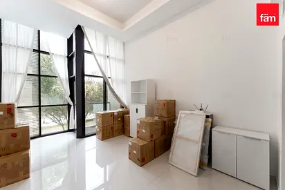 Spacious Furnished Luxury 6br Villa | Lake View