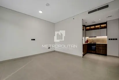Marriott Branded | High Floor | Vacant | Brand New | 4 CHQ