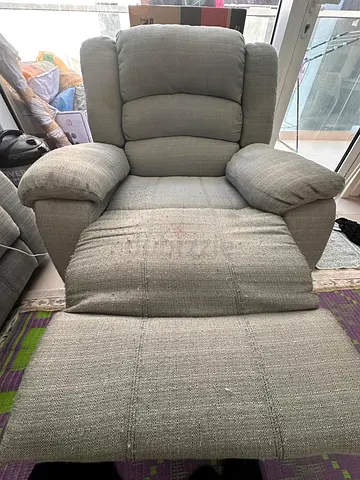 Single Grey Fabric Recliner Chair - Comfortable Living Room Armchair