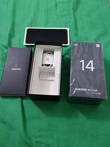 Xiaomi 14 Civi with original box and charger - Good condition