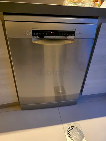 Bosch Series 4 Dishwasher Three Rack Latest Version With WiFi Mint Use Like New