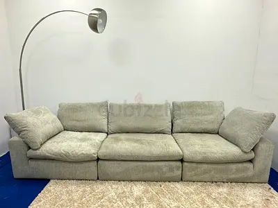 Perfect condition pan emirates sofa