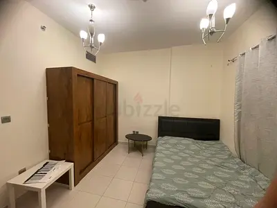 Bed space available for ladies in impz Dubai production city