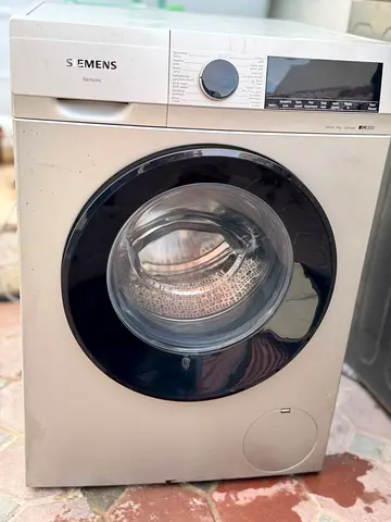 Siemens front-load washing machine - 7kg, good condition