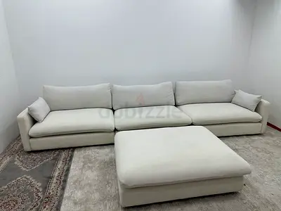 Perfect condition oc home four pieces sofa
