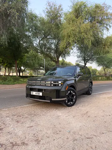 Exclusive offer | 7 Seater | Milky White interior