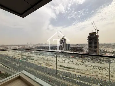 Corner unit | High Floor | Semi-furnished