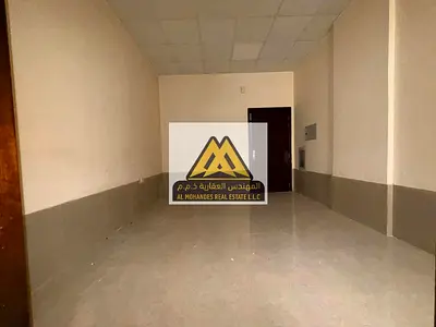 طابق أرضي | مطبخ شبه منفصل | مساحة كبيرة وتقسيم ممتاز | إطلالة جميلة | تكييف مركزي | صيانة على المالك | موقع حيوي قريب من الخدمات