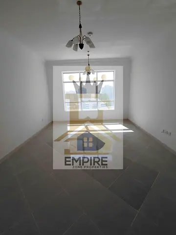 HOT DEAL // SPACIOUS BRIGHT APPARTMENT//PRIME LOCATION OPEN SEA VIEW// FREE GYM AND POOL// EASY EXIT TO DUBAI
