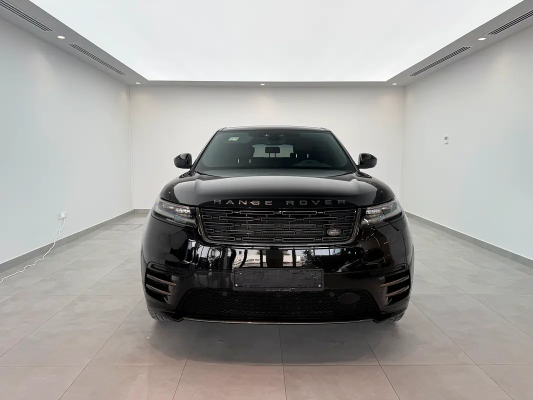 Land Rover Range Rover Velar 2024 — photo 1 of 14