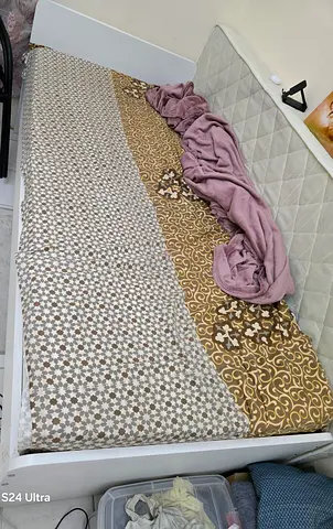 Single bed frame with mattress and fitted sheet - good condition