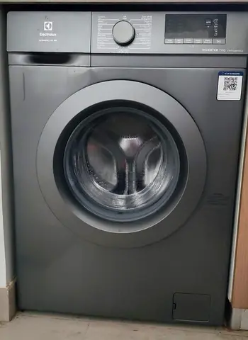 Near New Electrolux Washing machine for sale