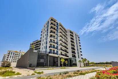 High Floor | Kitchen Appliances Included | Vacant