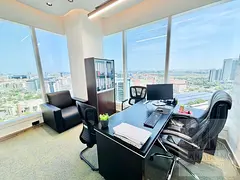Furnished And Luxury office With One Month Free Offer