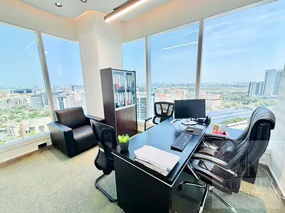Furnished And Luxury office With One Month Free Offer