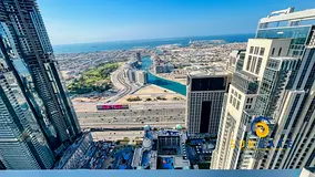 full water canal views , excellent condition , vacant