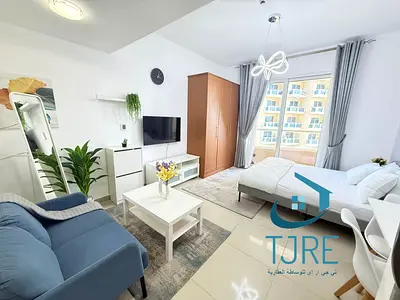 Furnished | Ready to move | w Balcony