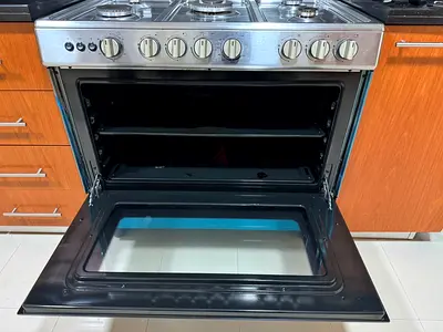 Cooking range